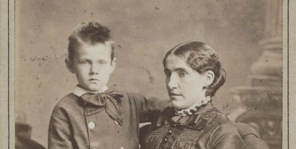 Kee Vos met zoontje Jan