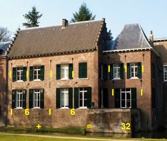 Muuranker codes op zuidgevel kasteel Geldrop